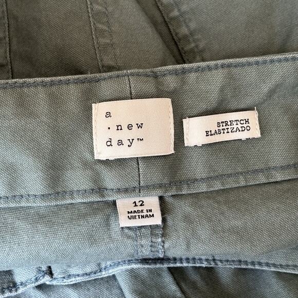 A New Day Pant 12 Green Wide Leg Stretch Trouser Utility Academia Minimal Quiet - Picture 11 of 13